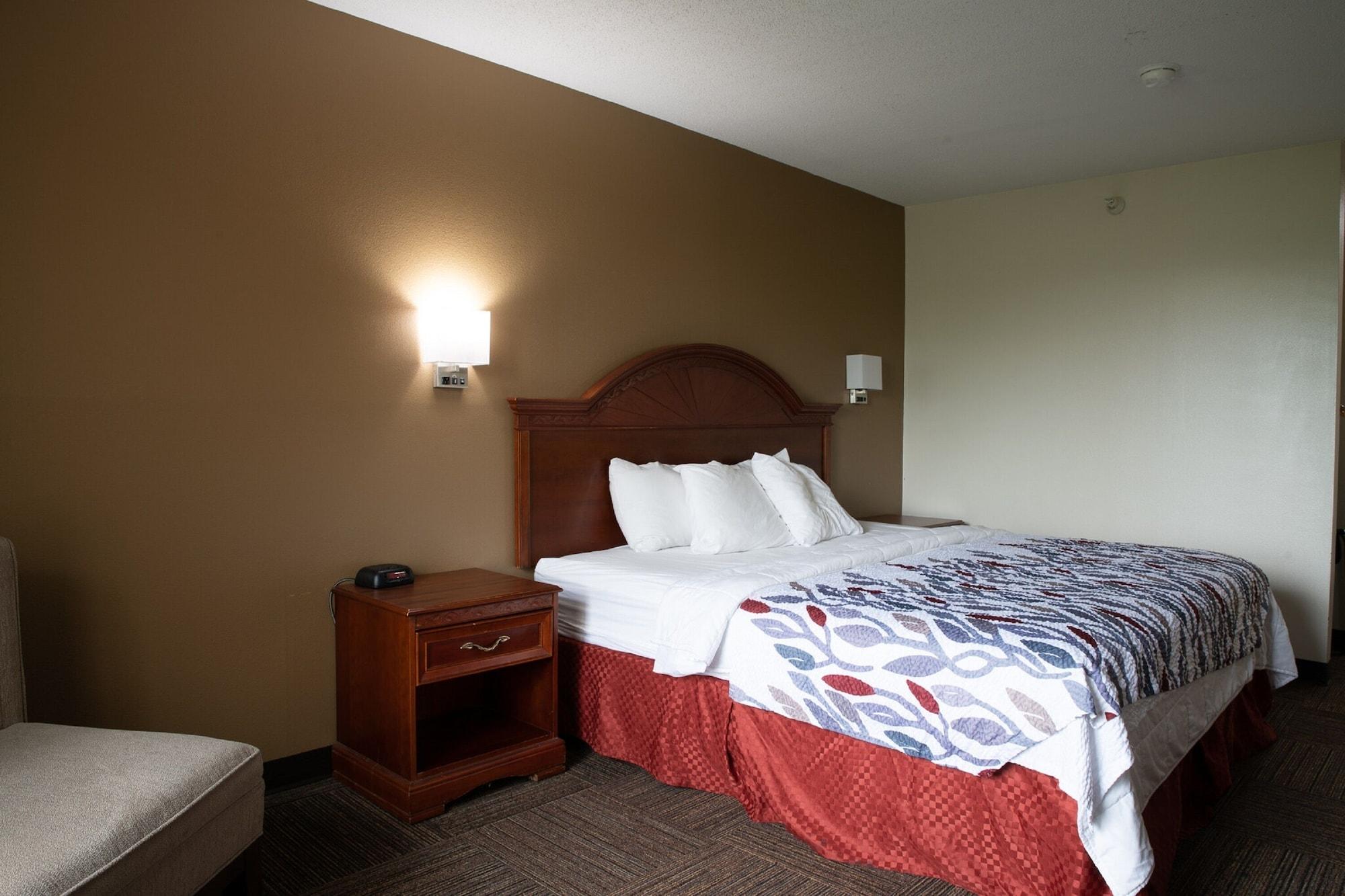 Blisspoint Inn & Suites マリオン エクステリア 写真